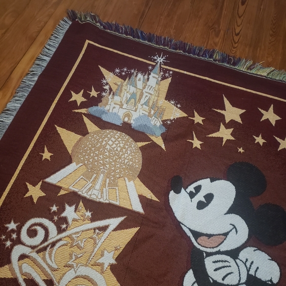 Walt Disney World Mickey Mouse Fringe Throw Blanket WDW - Picture 2 of 12